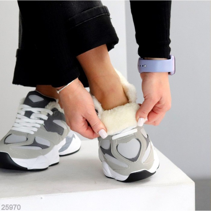 Кроссівки жіночи еко-замша сірі на 35.5р