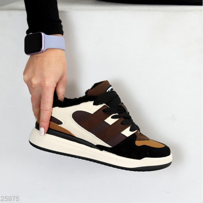 Кросівки жіночі еко-шкіра/еко-замша чорні зима на 35р