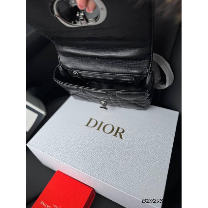 Сумка жіноча  натуральна шкіра люкс колір: Чорний