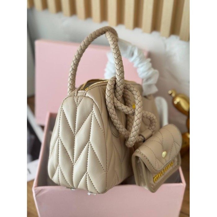 Сумка жіноча  з гаманцем натуральна шкіра колір: Чорний, Айворі