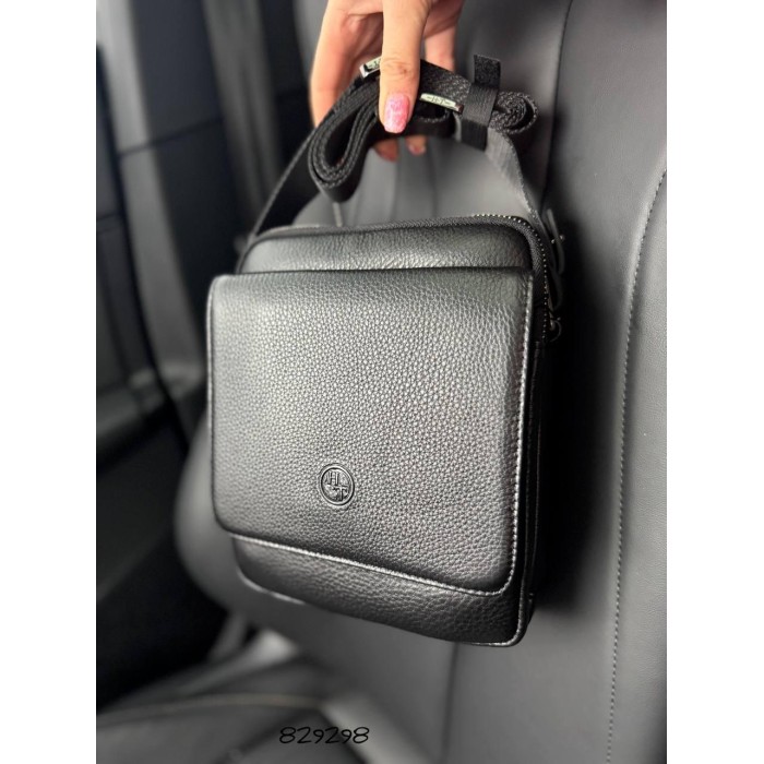 Сумка чоловіча Кросбоді 3 відділення натуральна шкіра Чорна