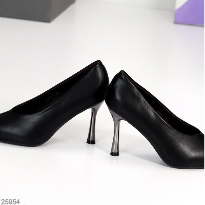 Туфлі жіночі еко-шкіра чорні 37,38,40р