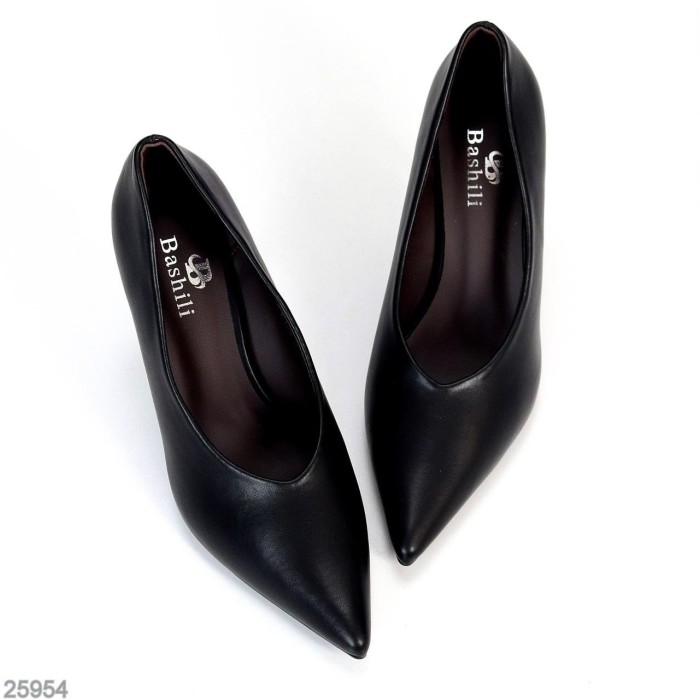 Туфлі жіночі еко-шкіра чорні 37,38,40р