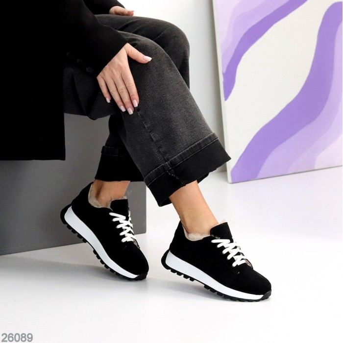 Кросівки жіночі натуральна замша чорні зима 36р