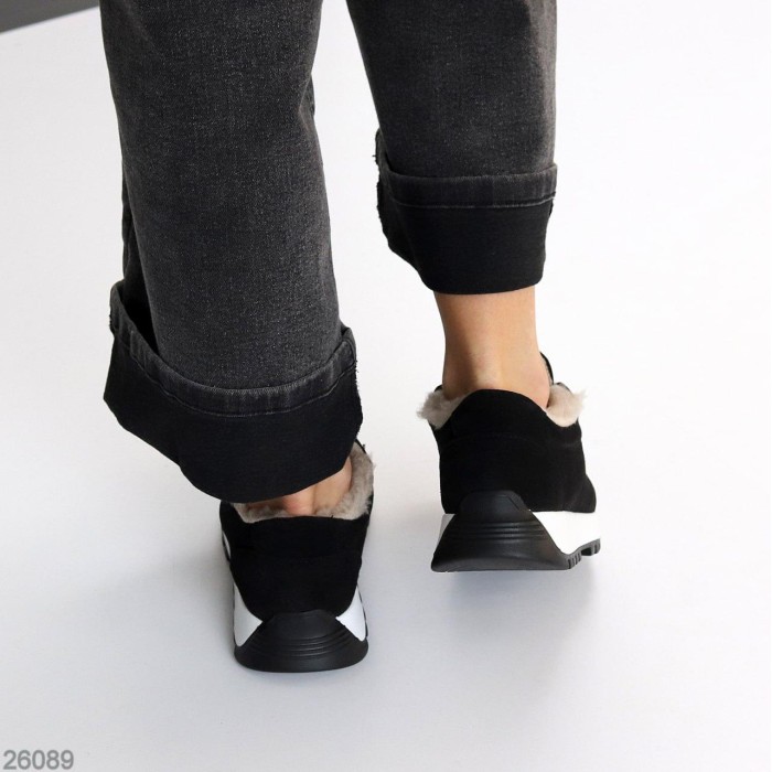 Кросівки жіночі натуральна замша чорні зима 36р