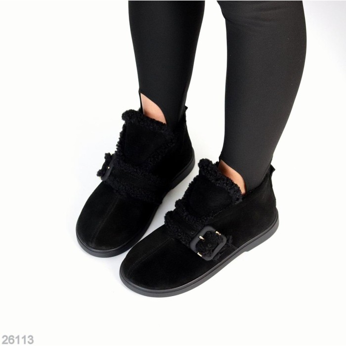 Кросівки/автоледі жіночі натуральна замша колір-чорний зима на 35.5р.