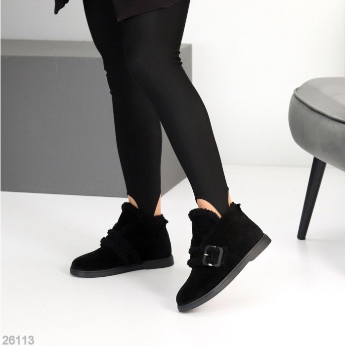 Кросівки/автоледі жіночі натуральна замша колір-чорний зима на 35.5р.