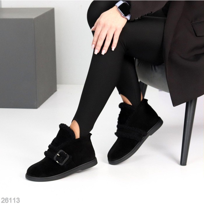 Кросівки/автоледі жіночі натуральна замша колір-чорний зима на 35.5р.