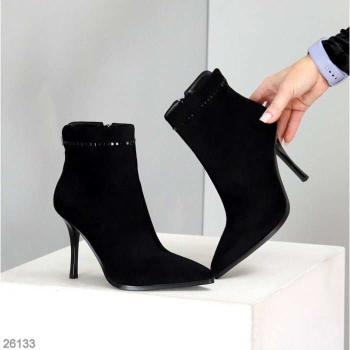 Ботильйони жіночі еко-замша колір-чорний демі 36,38р