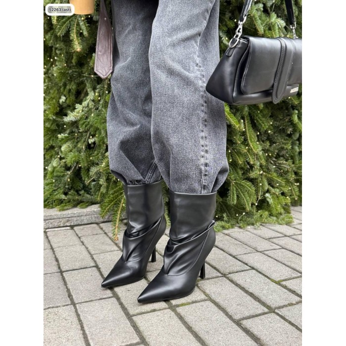 Черевики жіночі демі екошкіра колір: чорний 37,38,40р