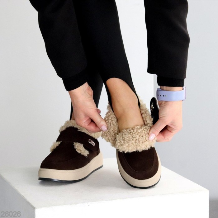 Кросівки/автоледі жіночі натуральна замша колір-шоколад зима 36р.