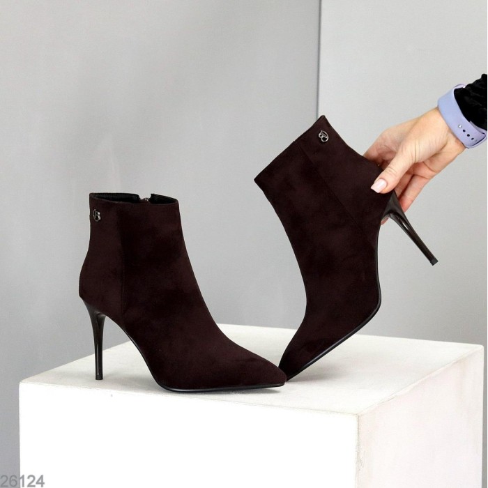 Ботильйони жіночі еко-замша колір-шоколад деми 36,37,38р