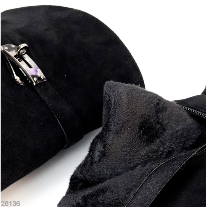 Чоботи жіночі єкозамша чорні демі на 38,39,40р.