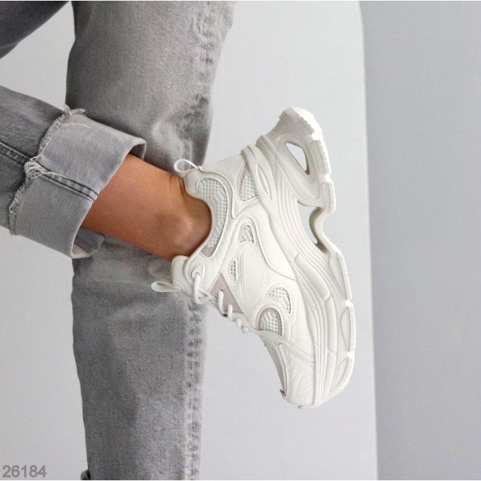 Кросівки жіночі натуральна шкіра біліна на 35.5,36,38р