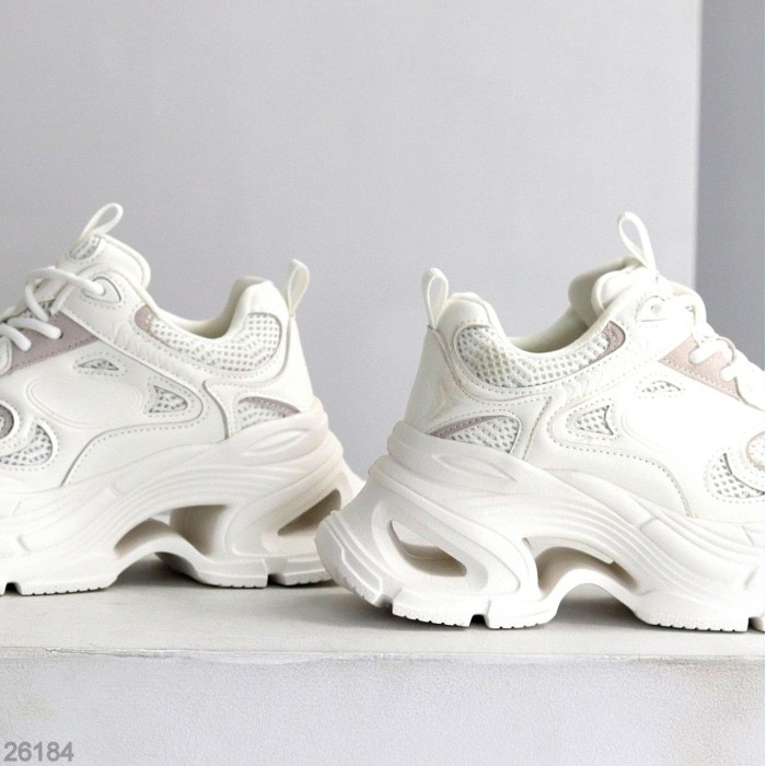 Кросівки жіночі натуральна шкіра біліна на 35.5,36,38р