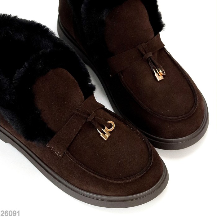 Стильні замшеві лофери утеплені колір Шоколад з опушкою 40р