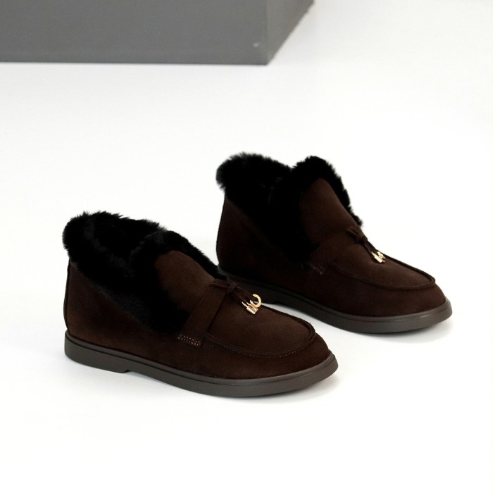 Стильні замшеві лофери утеплені колір Шоколад з опушкою 40р