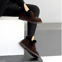 Стильные утепленные замшевые лоферы цвет Шоколад с опушкой 40р