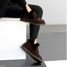 Стильні замшеві лофери утеплені колір Шоколад з опушкою 40р