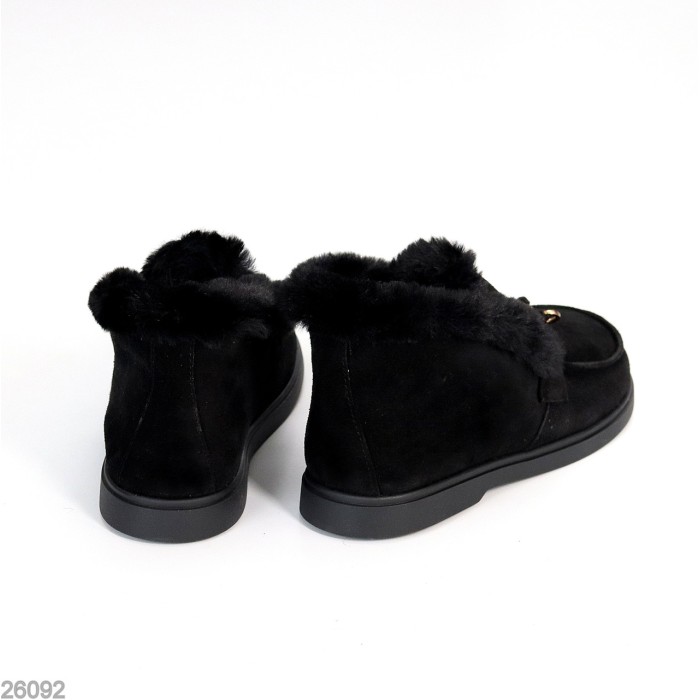 Стильні утеплені замшеві чорні лофери з опушкою 36р