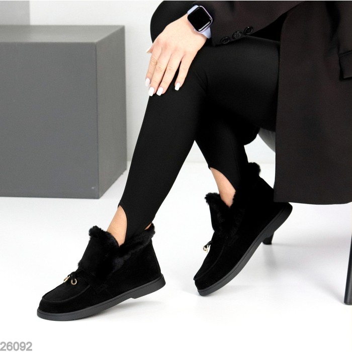 Стильні утеплені замшеві чорні лофери з опушкою 36р