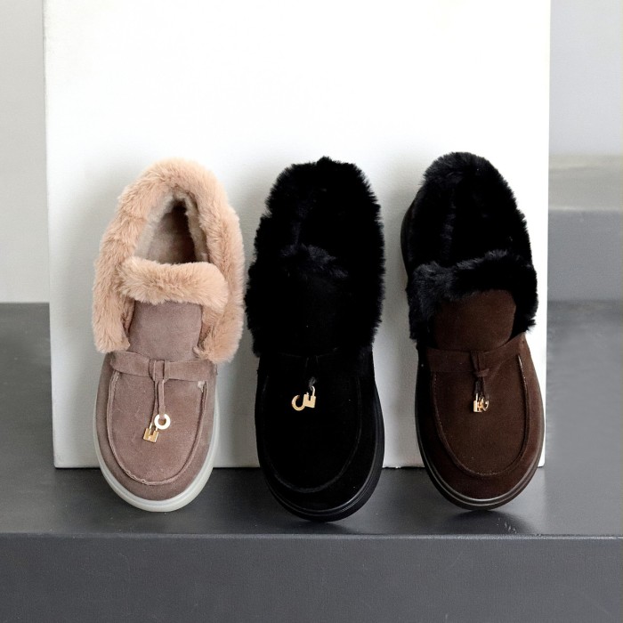 Стильні утеплені замшеві чорні лофери з опушкою 36р