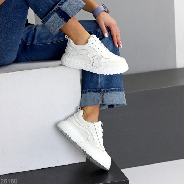 Кросівки жіночі натуральна шкіра білі 36р