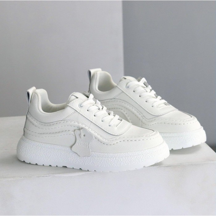 Кросівки жіночі натуральна шкіра білі 36р