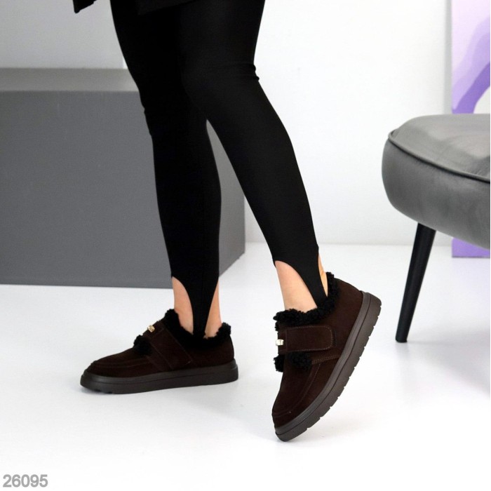 Кросівки/автоледі жіночі натуральна замша колір-шоколад зима на 35.5,36р.