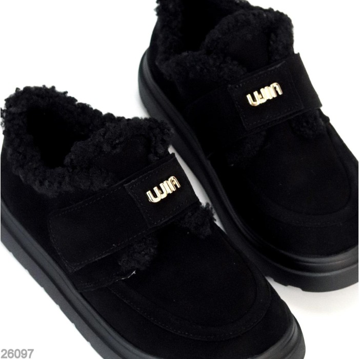 Кросівки/автоледі жіночі натуральна замша колір-чорний зима на 36р.