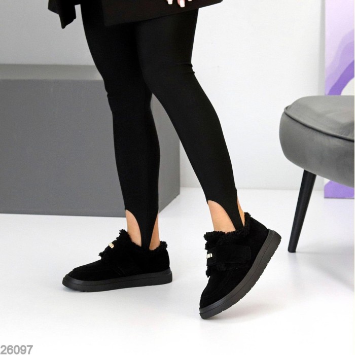 Кросівки/автоледі жіночі натуральна замша колір-чорний зима на 36р.