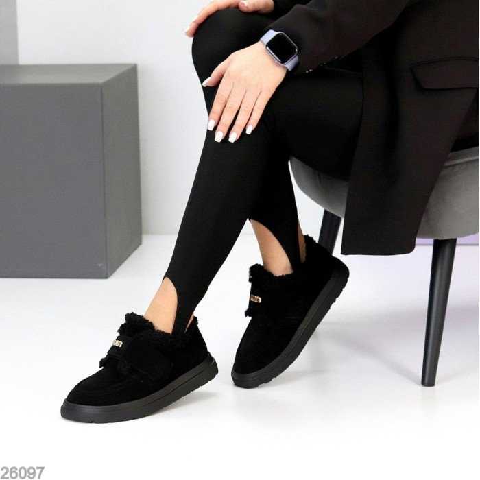 Кросівки/автоледі жіночі натуральна замша колір-чорний зима на 36р.