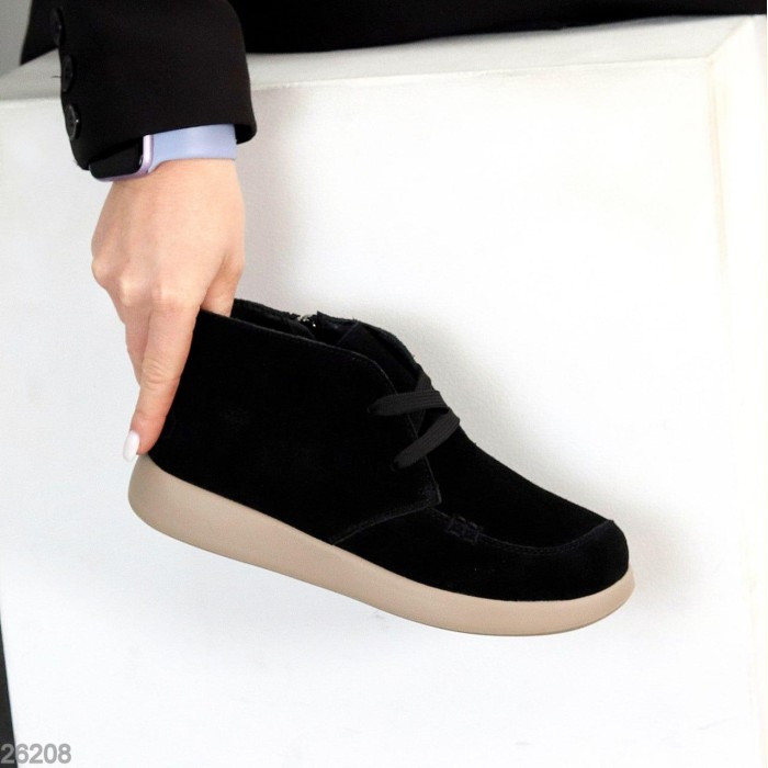 Черевики жіночі натуральна замша чорні демі 36,37р