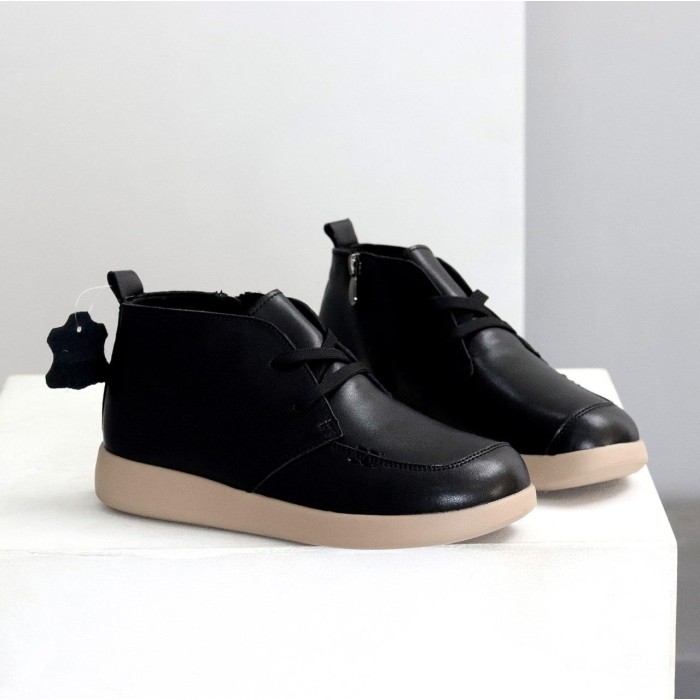 Черевики жіночі натуральна шкіра чорні демі 36,37р