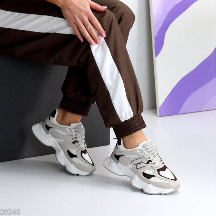 Кросівки жіночі натуральна-шкіра/натуральна-замша колір-сірий/білий на 35.5,37,39р