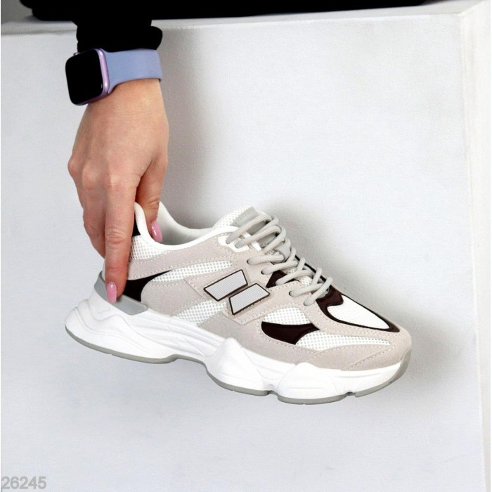 Кросівки жіночі натуральна-шкіра/натуральна-замша колір-сірий/білий на 35.5,37,39р