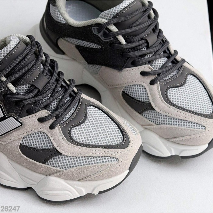 Кросівки жіночі натуральна шкіра/замша сірі на 35.5,36,37р