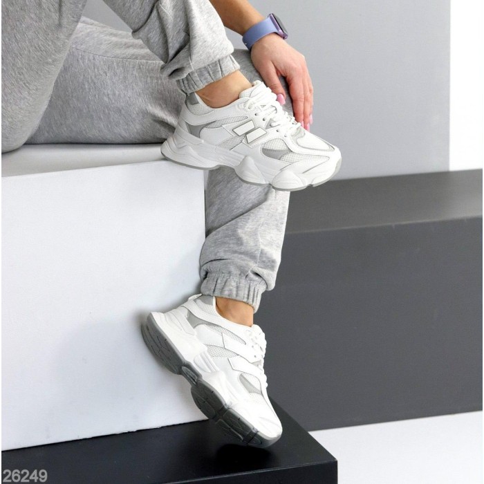 Кросівки жіночі натуральна шкіра/текстиль білі на 35.5,37,39,40,41р