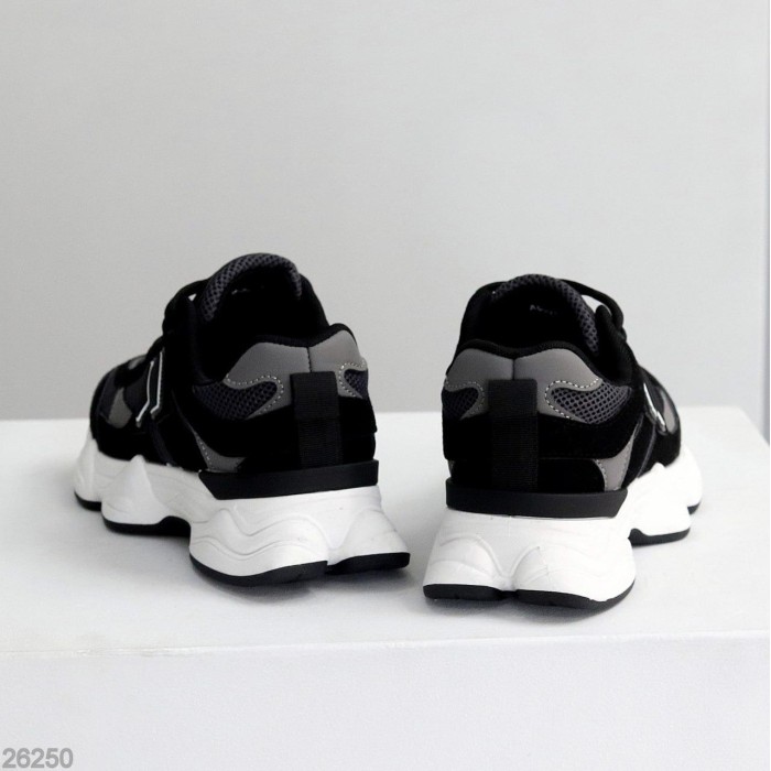 Кроссовки женские натуральная кожа/замша черные на 35.5,36,37,41р.