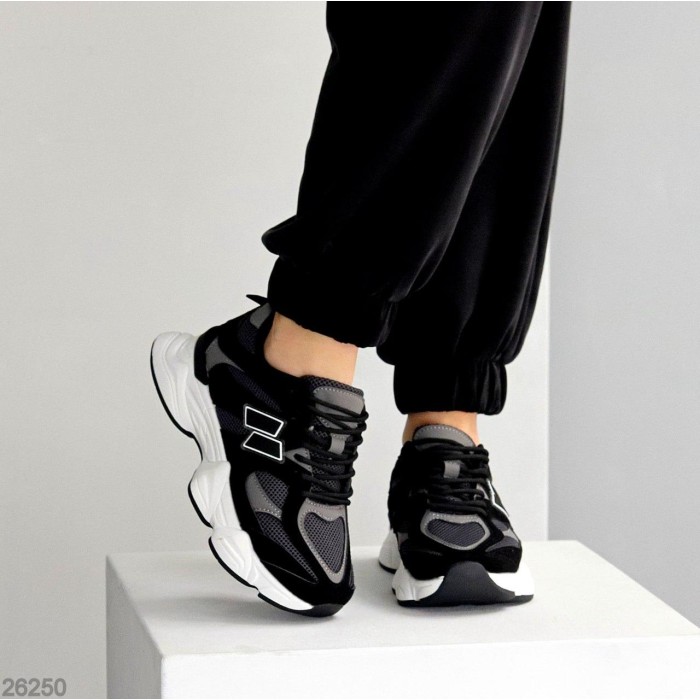 Кроссовки женские натуральная кожа/замша черные на 35.5,36,37,41р.