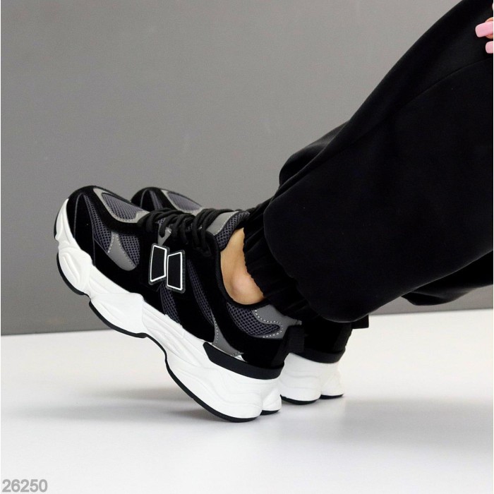 Кроссовки женские натуральная кожа/замша черные на 35.5,36,37,41р.