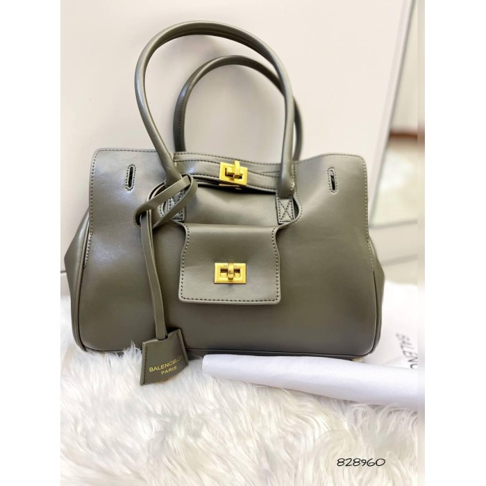 Сумка жіноча з натуральної шкіри колір: Хакі