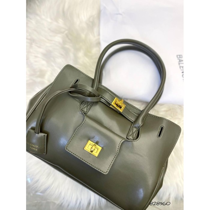 Сумка жіноча з натуральної шкіри колір: Хакі