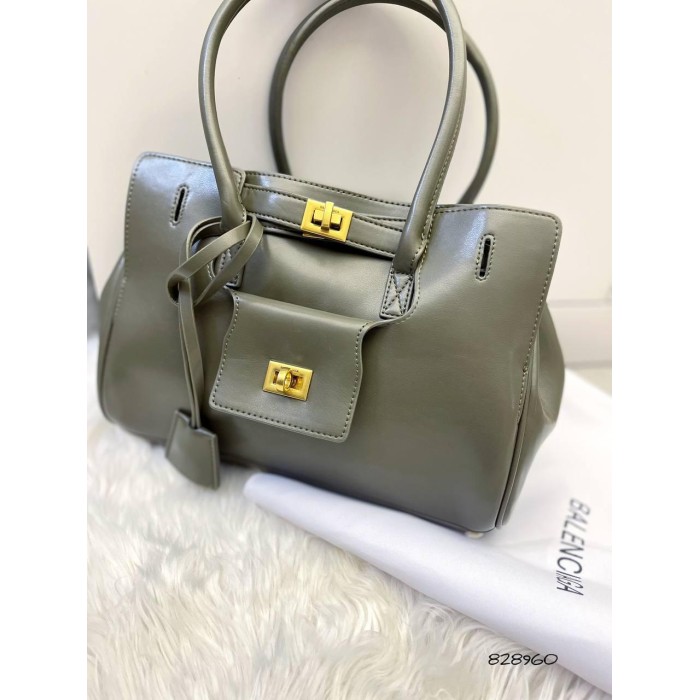 Сумка жіноча з натуральної шкіри колір: Хакі