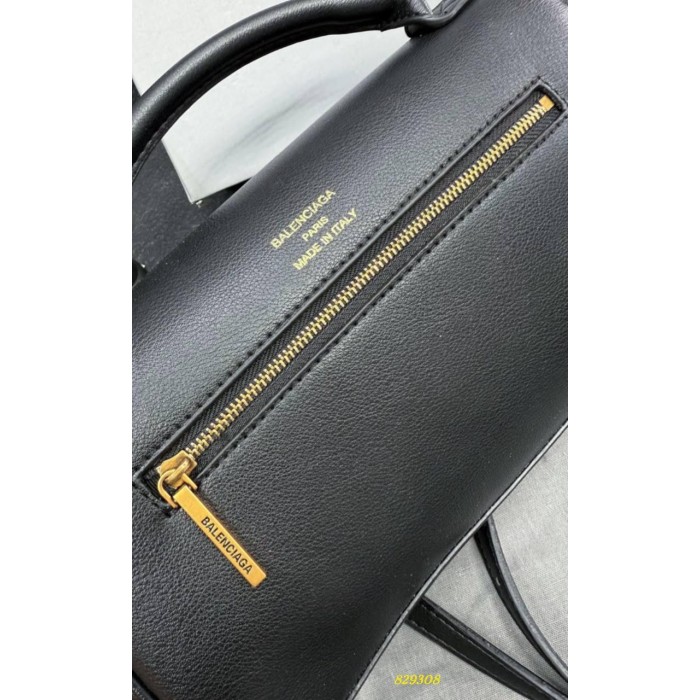 Сумка жіноча Богетик 2 відділення натуральна шкіра Чорна