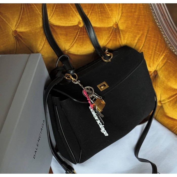 Сумка жіноча з натуральної замші/ шкіри комбінована Чорна