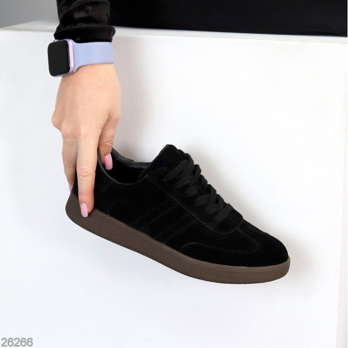 Кеди жіночі натуральна замша чорні 36,37,39,40,41р