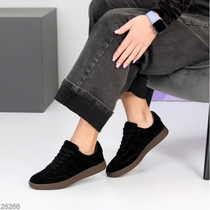 Кеди жіночі натуральна замша чорні 36,37,39,40,41р