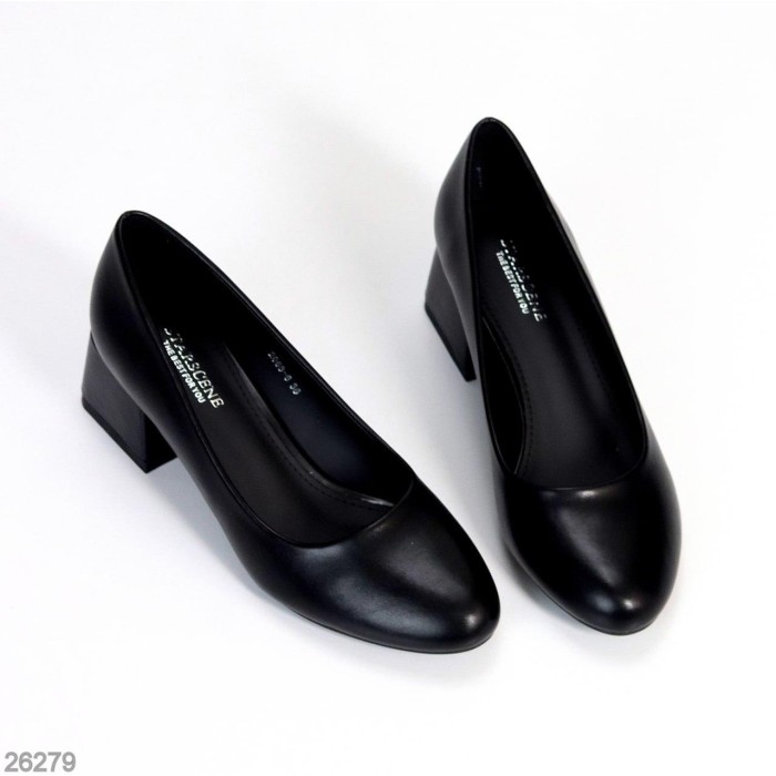 Туфлі жіночі еко-шкіра чорні 36,37,39,40р