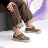 Кроссовки/автоледи женские натуральная замша цвет-беж зима на 35.5р